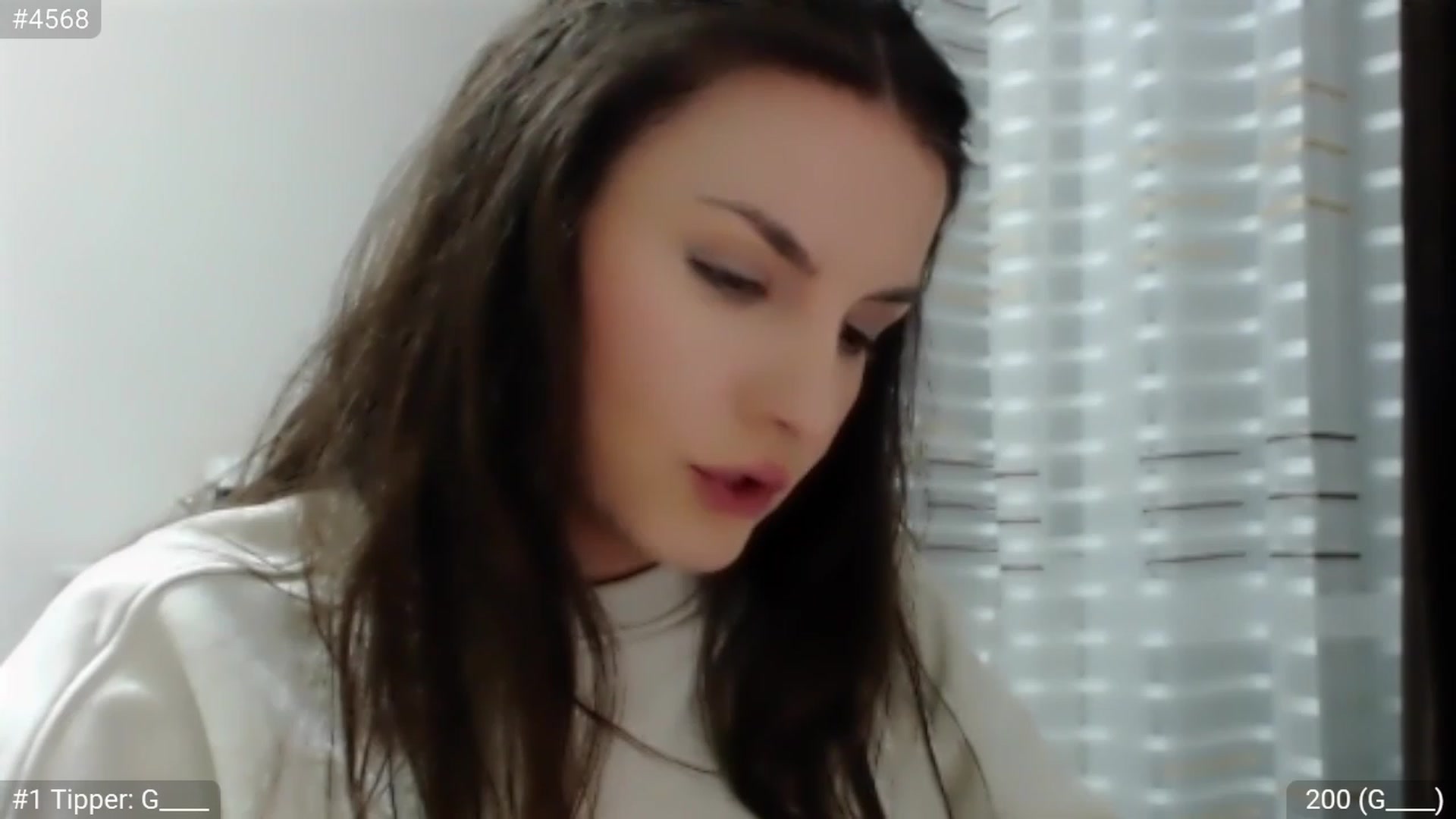 Gallery image thumbnail from MatchaGirl's myfreecams stream on, 05/20/2023, 22:56 image 6 of 20