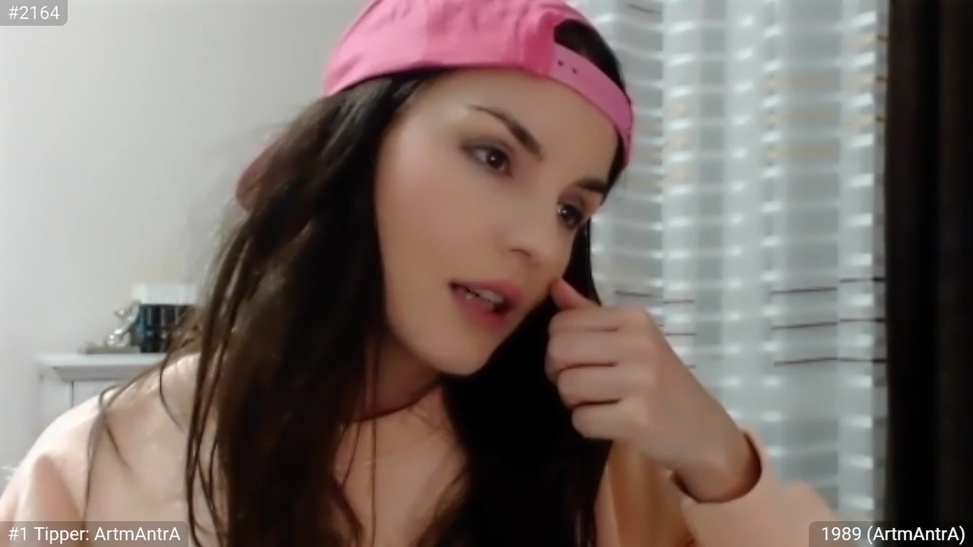 Gallery image thumbnail from MatchaGirl's myfreecams stream on, 05/28/2023, 24:05 image 10 of 20