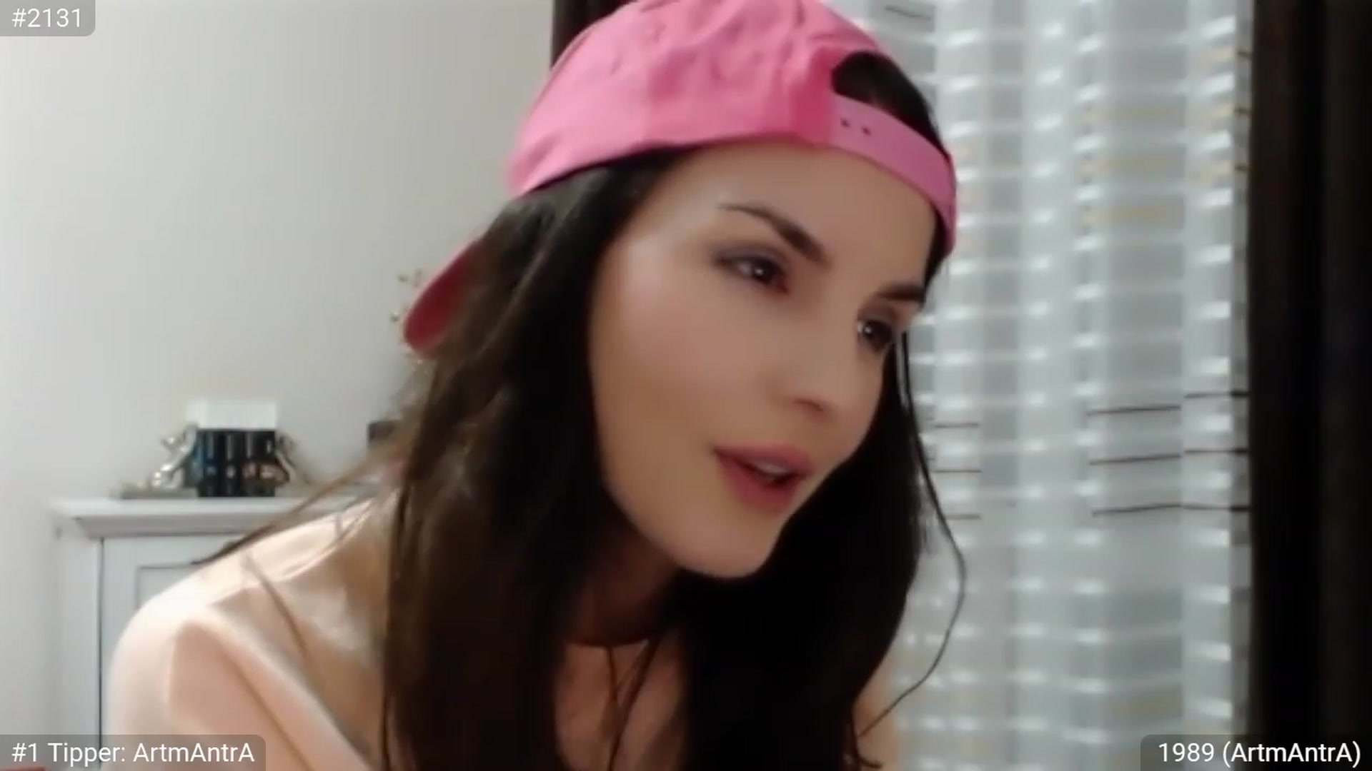 Gallery image thumbnail from MatchaGirl's myfreecams stream on, 05/28/2023, 24:34 image 17 of 20