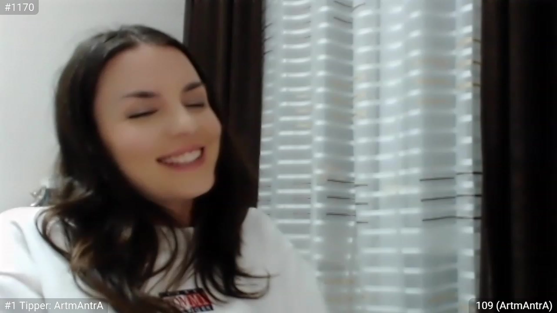 Gallery image thumbnail from MatchaGirl's myfreecams stream on, 06/02/2023, 22:18 image 10 of 20