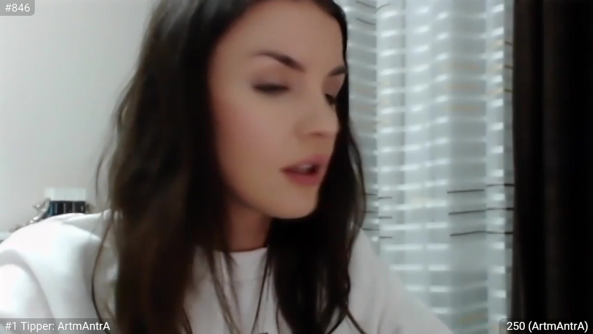 Gallery image thumbnail from MatchaGirl's myfreecams stream on, 06/03/2023, 24:19 image 10 of 20