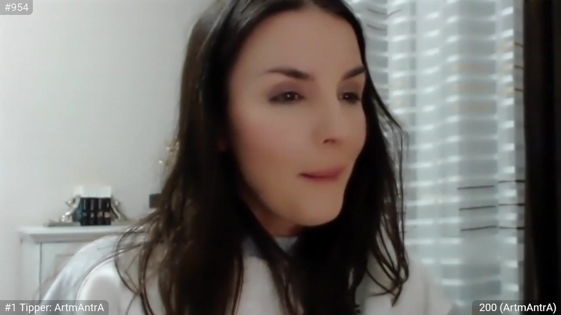 Gallery image thumbnail from MatchaGirl's myfreecams stream on, 06/03/2023, 23:10 image 12 of 20