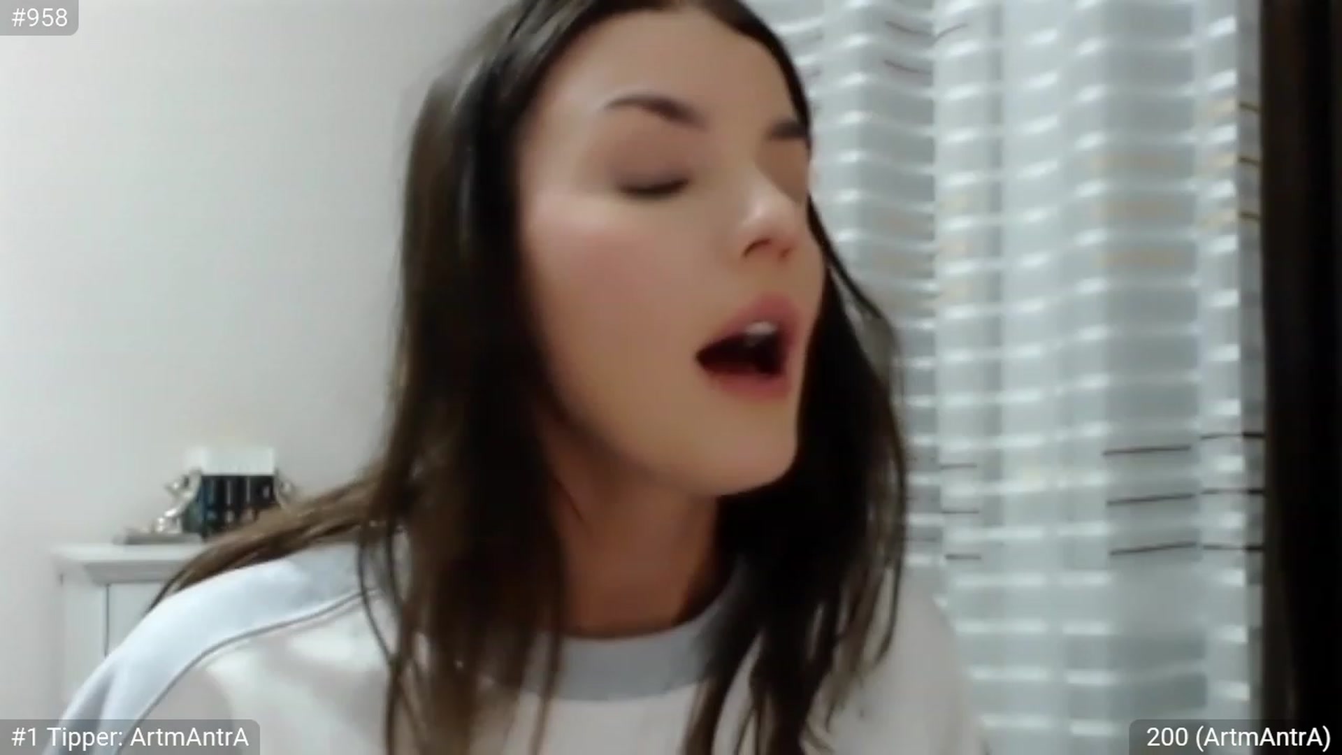 Gallery image thumbnail from MatchaGirl's myfreecams stream on, 06/03/2023, 23:10 image 17 of 20