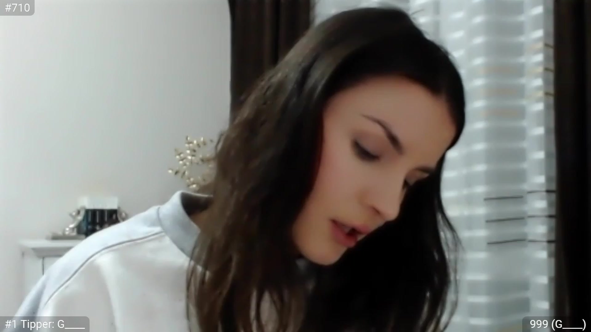 Gallery image thumbnail from MatchaGirl's myfreecams stream on, 06/04/2023, 01:03 image 3 of 20