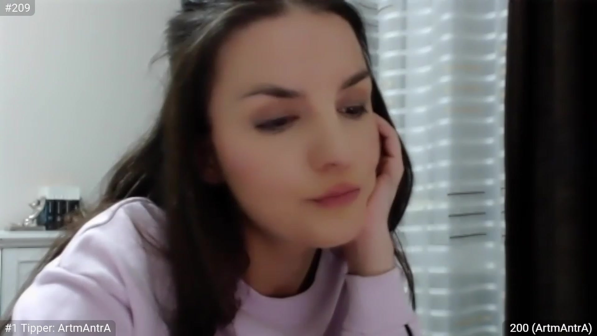 Gallery image thumbnail from MatchaGirl's myfreecams stream on, 06/06/2023, 23:16 image 15 of 20