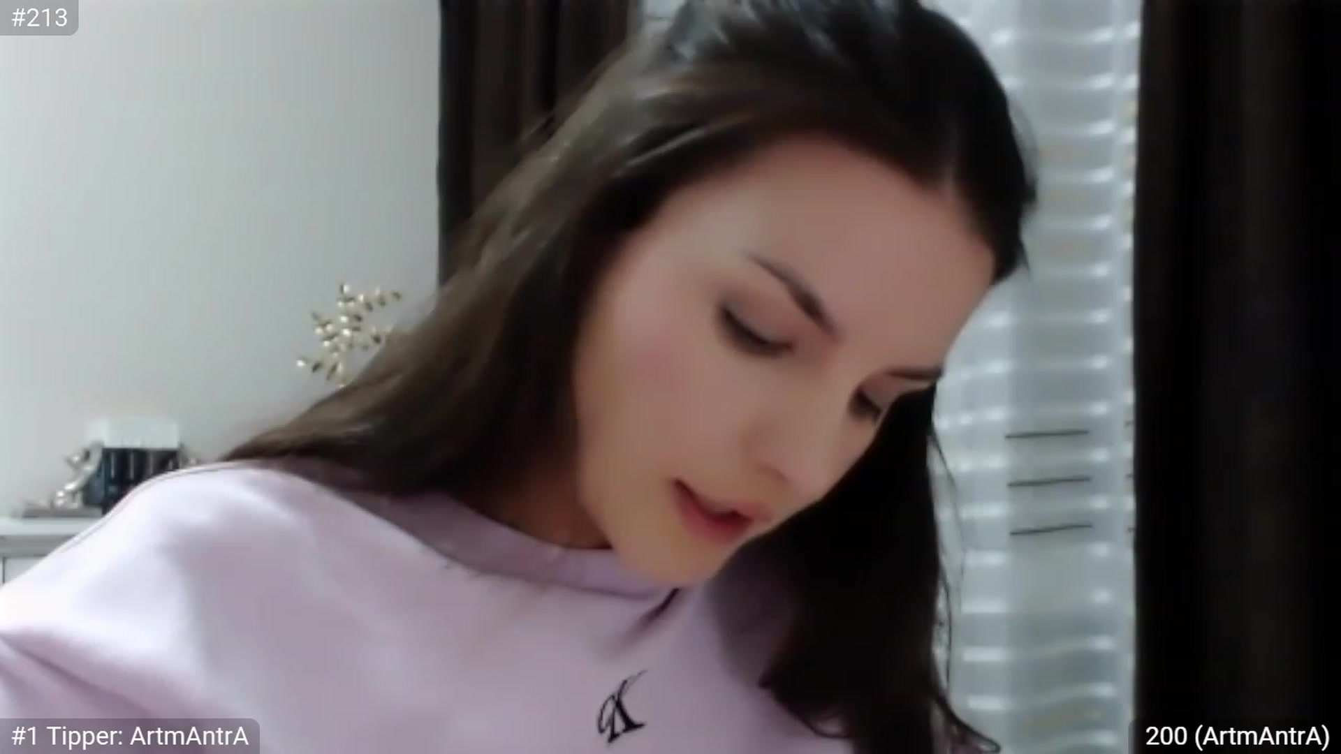 Gallery image thumbnail from MatchaGirl's myfreecams stream on, 06/06/2023, 23:16 image 7 of 20