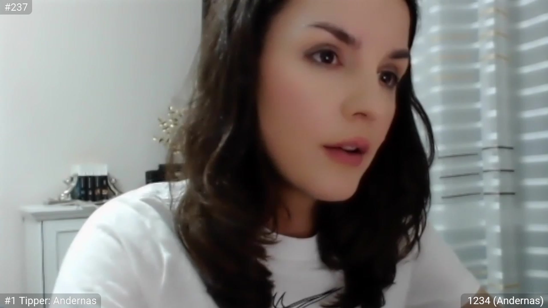 Gallery image thumbnail from MatchaGirl's myfreecams stream on, 06/18/2023, 24:52 image 3 of 20