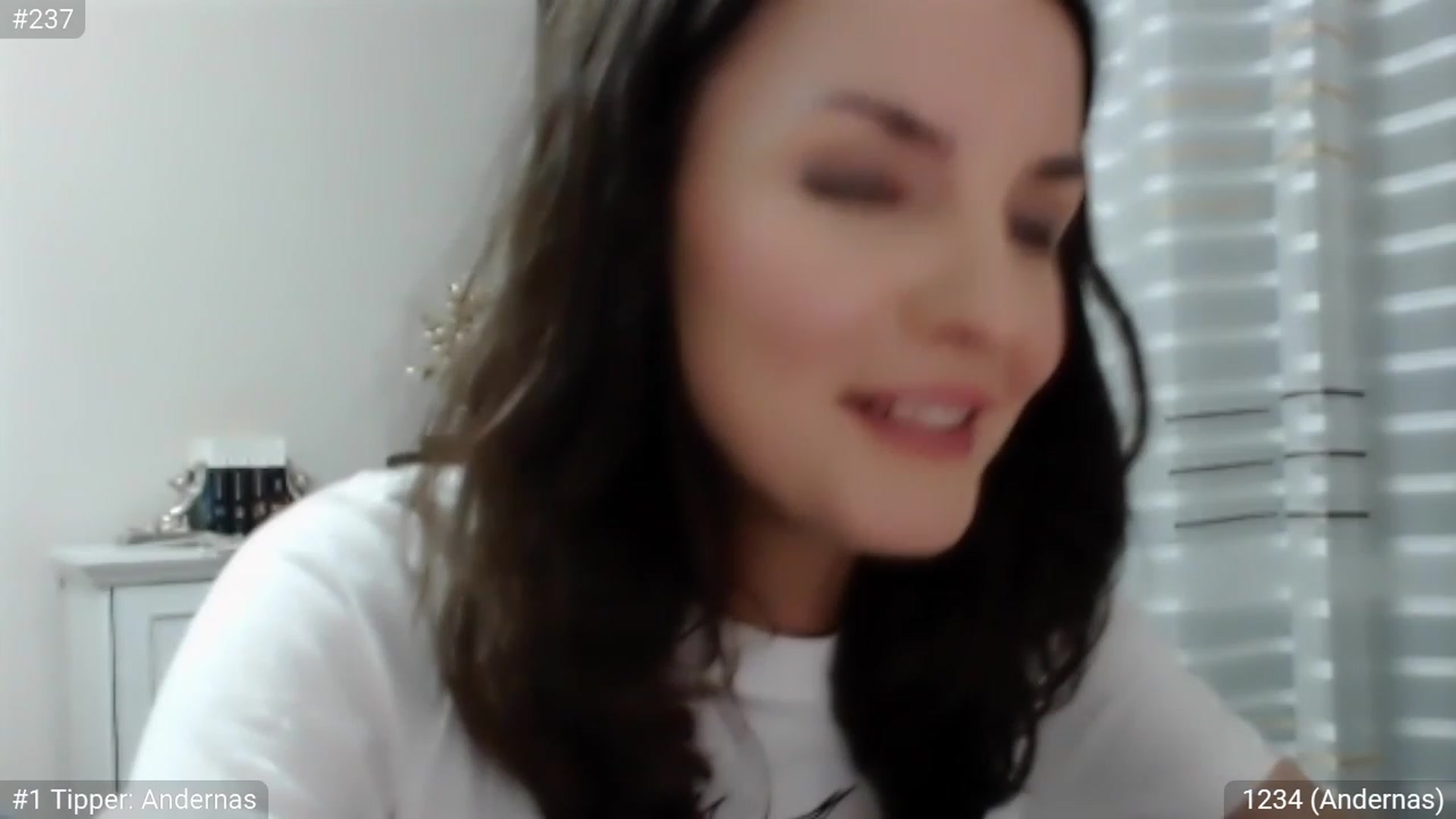 Gallery image thumbnail from MatchaGirl's myfreecams stream on, 06/18/2023, 24:52 image 4 of 20