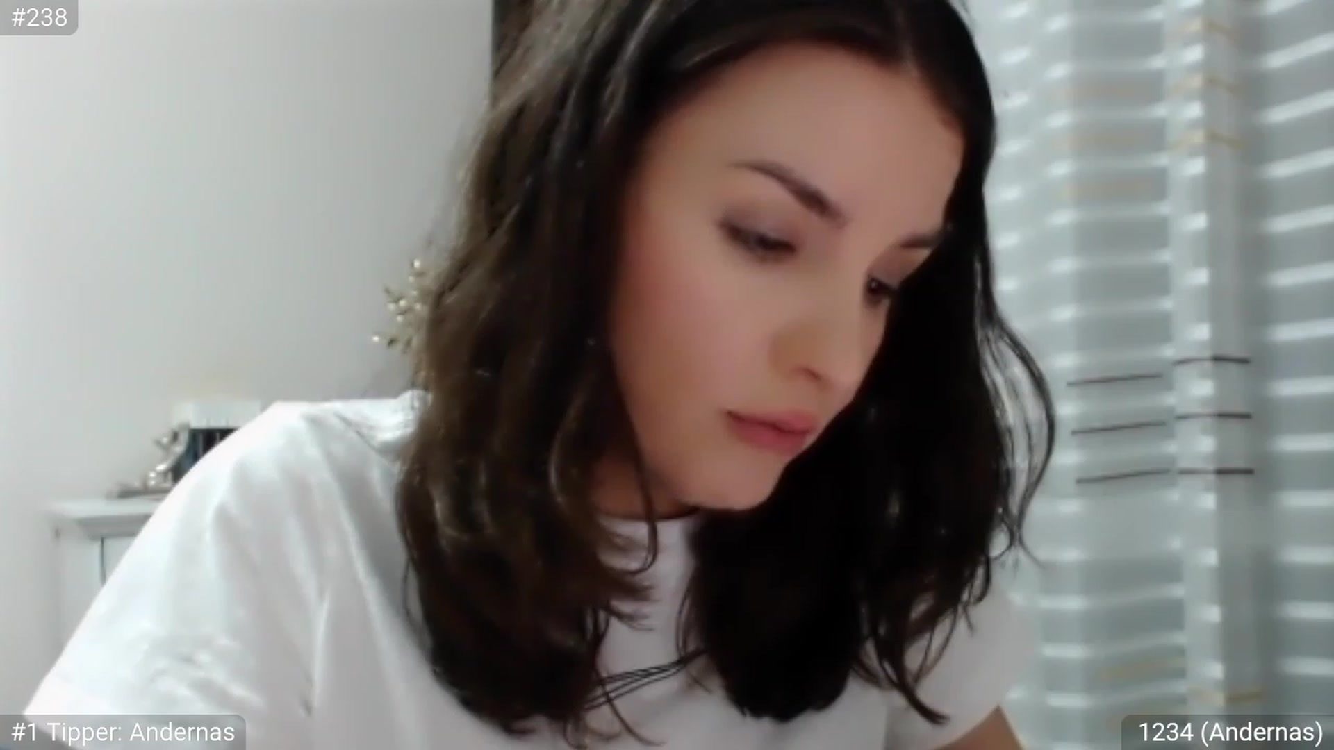 Gallery image thumbnail from MatchaGirl's myfreecams stream on, 06/18/2023, 24:52 image 16 of 20