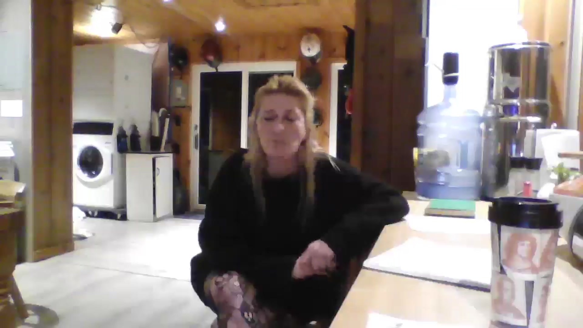 Gallery image thumbnail from Mathlete69's myfreecams stream on, 02/10/2025, 12:07 image 10 of 20