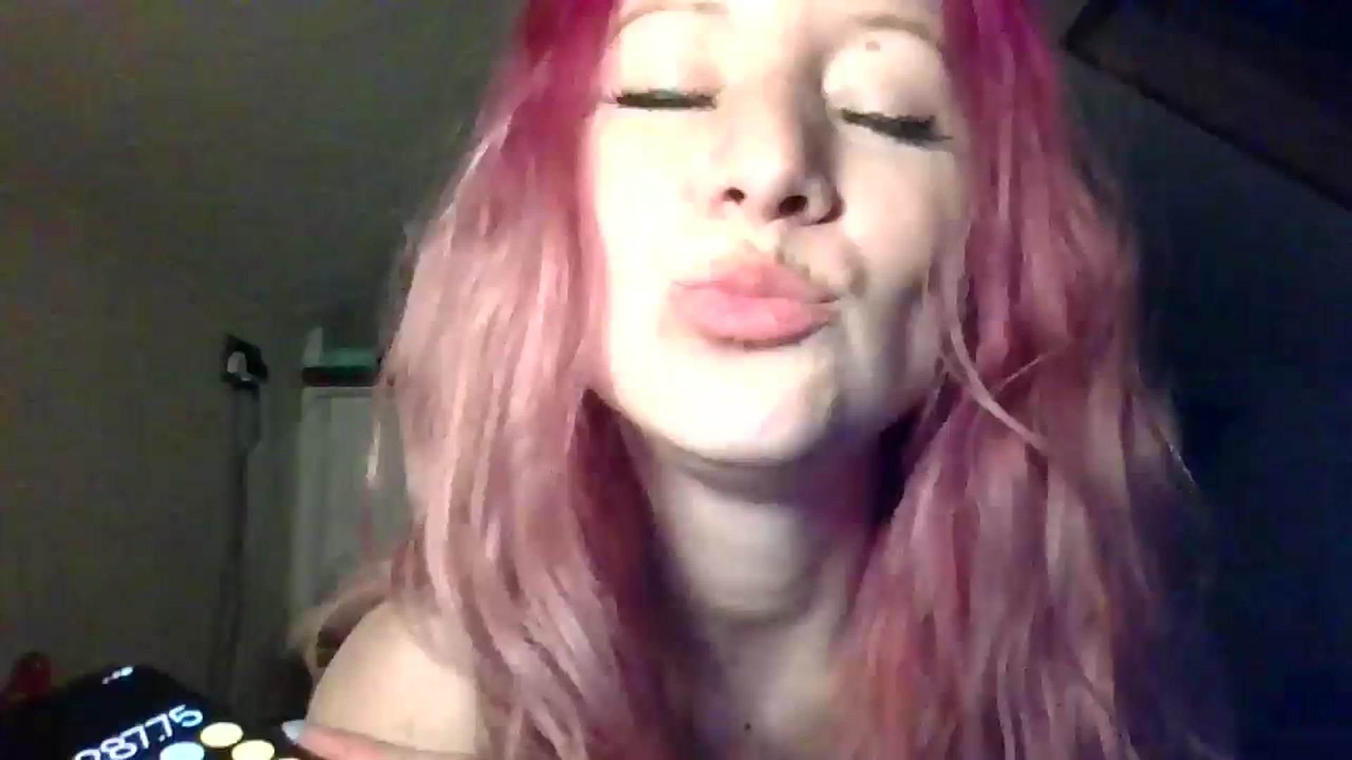 Gallery image thumbnail from MauveQuinzel's myfreecams stream on, 07/28/2024, 24:33 image 10 of 20