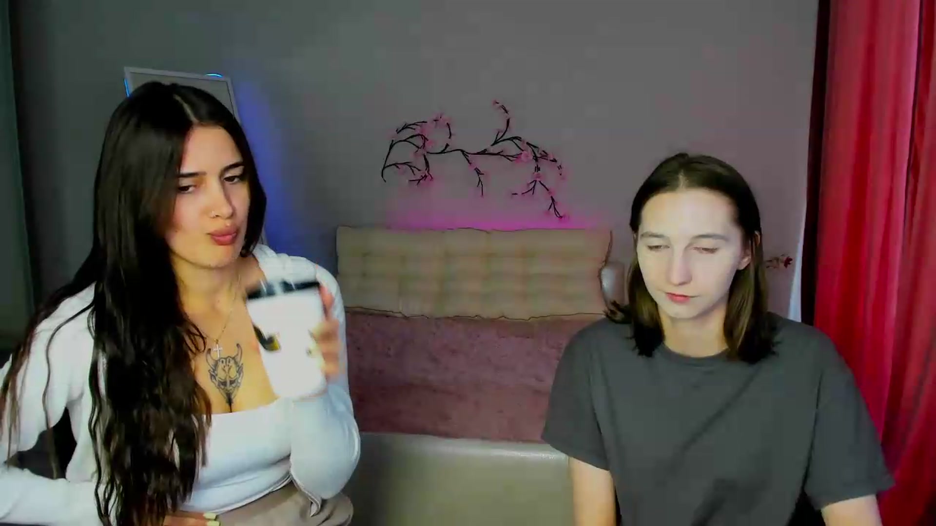 Gallery image thumbnail from Mavienne_Ly's myfreecams stream on, 06/01/2026, 09:38 image 8 of 20