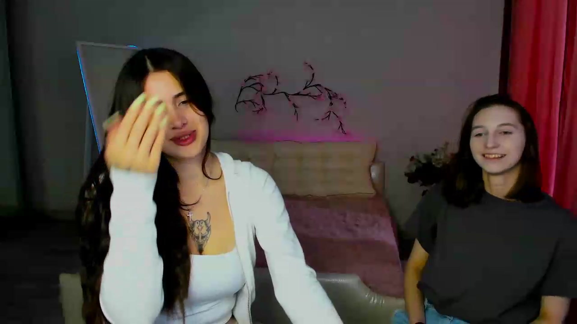Gallery image thumbnail from Mavienne_Ly's myfreecams stream on, 06/01/2026, 09:38 image 2 of 20