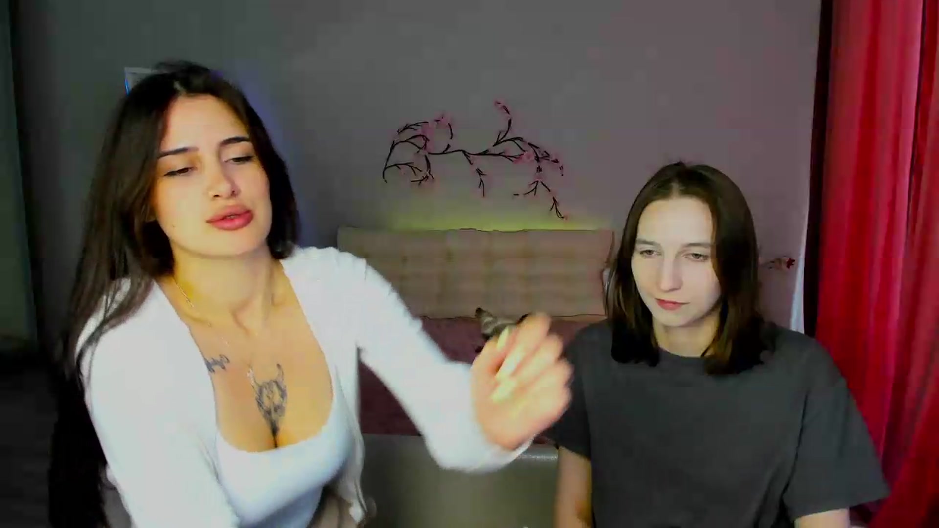 Gallery image thumbnail from Mavienne_Ly's myfreecams stream on, 06/01/2026, 09:38 image 16 of 20