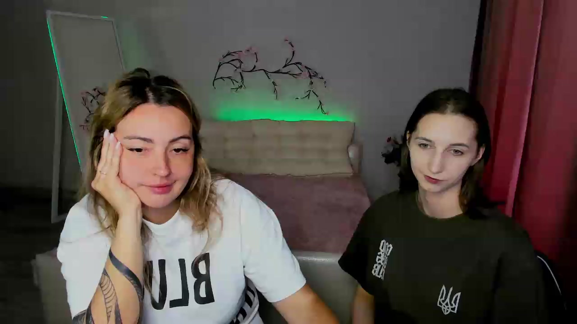 Gallery image thumbnail from Mavienne_Ly's myfreecams stream on, 06/04/2026, 10:58 image 1 of 20