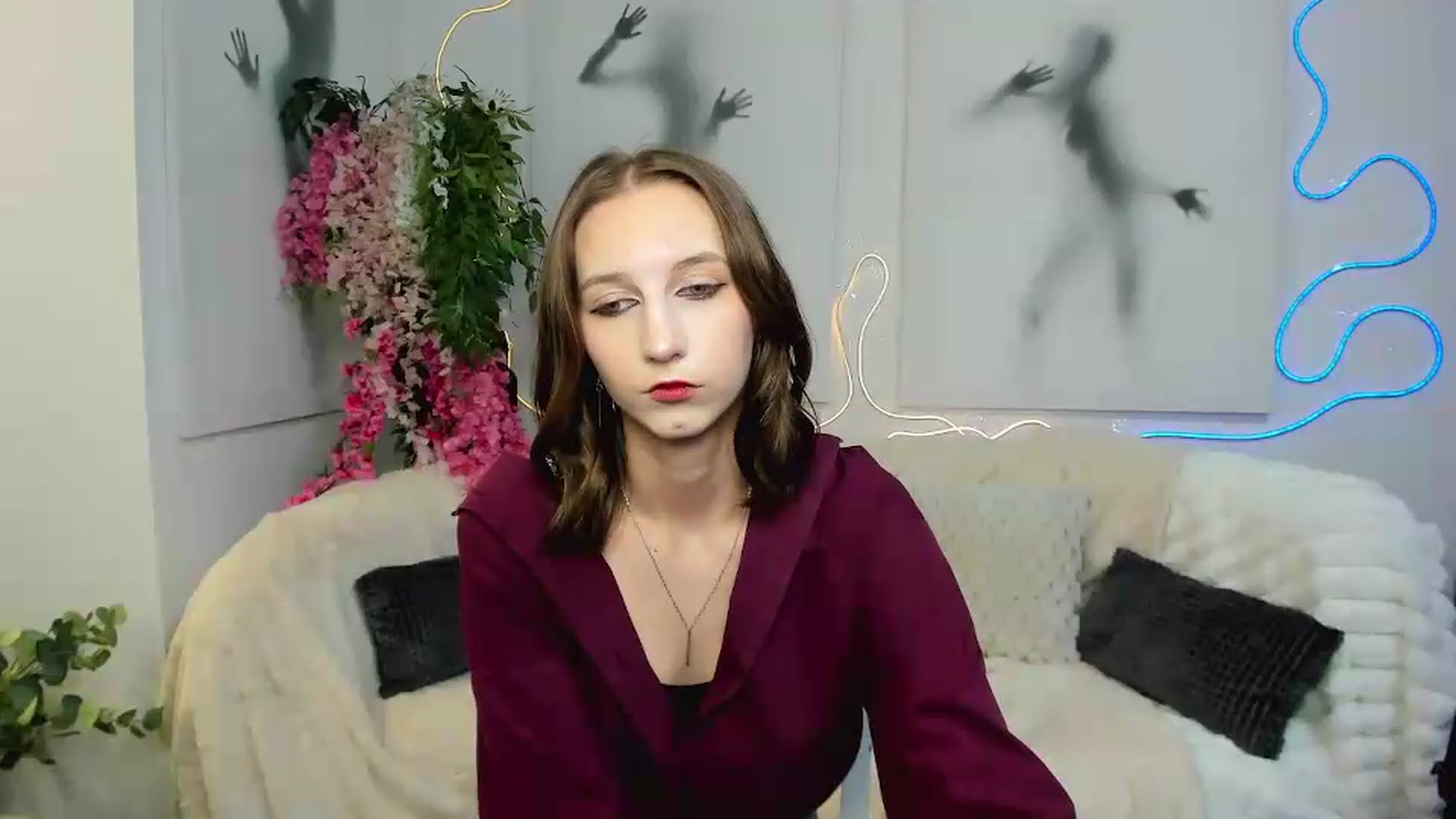 Gallery image thumbnail from Mavienne_Ly's myfreecams stream on, 06/09/2026, 07:44 image 14 of 20