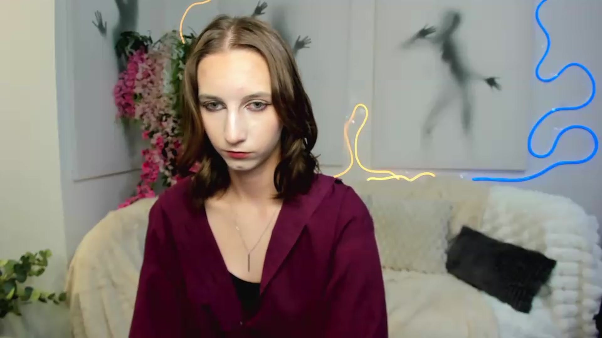 Gallery image thumbnail from Mavienne_Ly's myfreecams stream on, 06/09/2026, 07:44 image 17 of 20