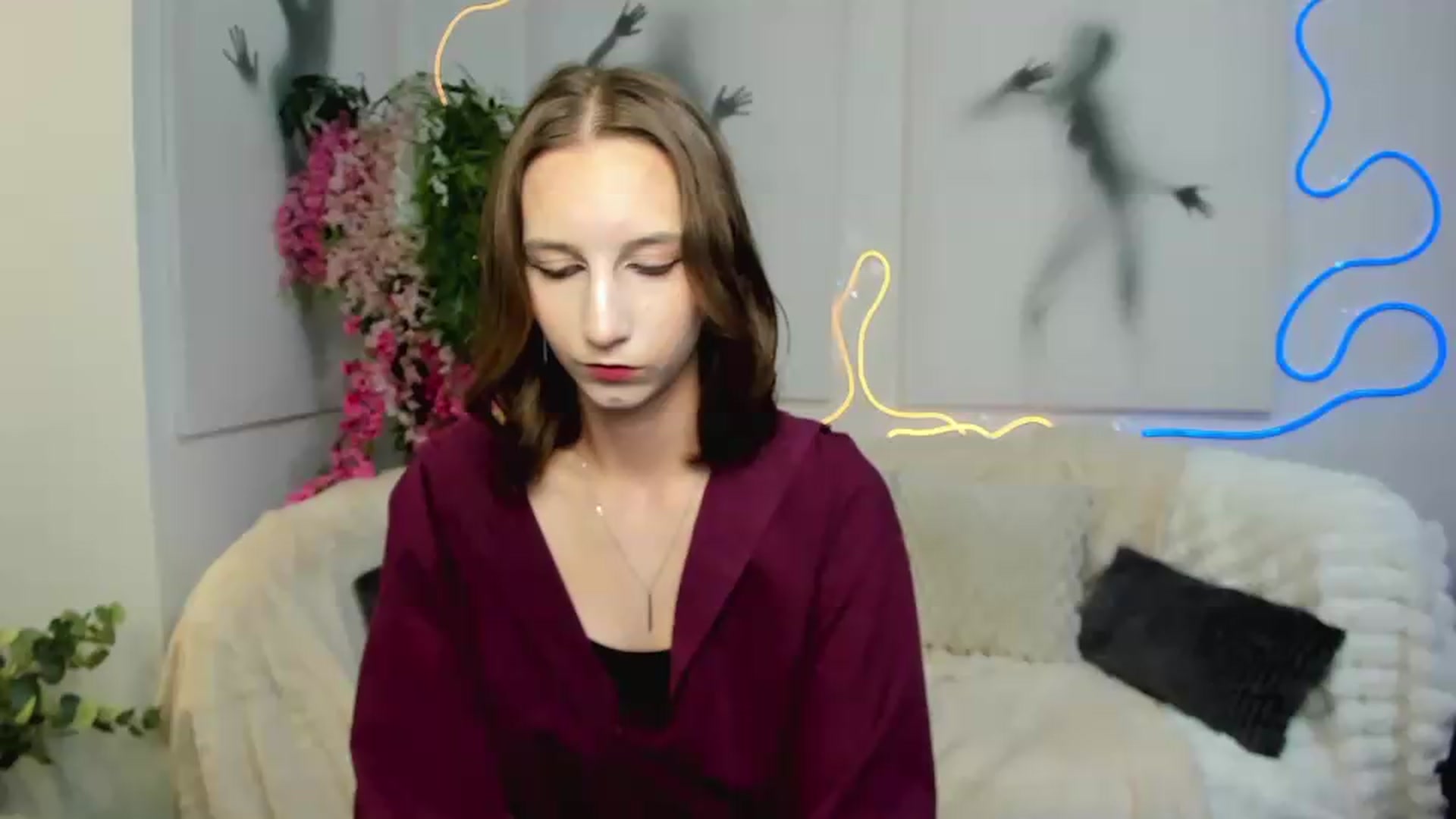 Gallery image thumbnail from Mavienne_Ly's myfreecams stream on, 06/09/2026, 07:44 image 1 of 20