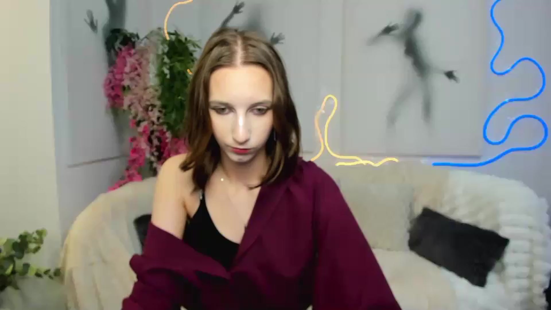 Gallery image thumbnail from Mavienne_Ly's myfreecams stream on, 06/09/2026, 07:44 image 12 of 20