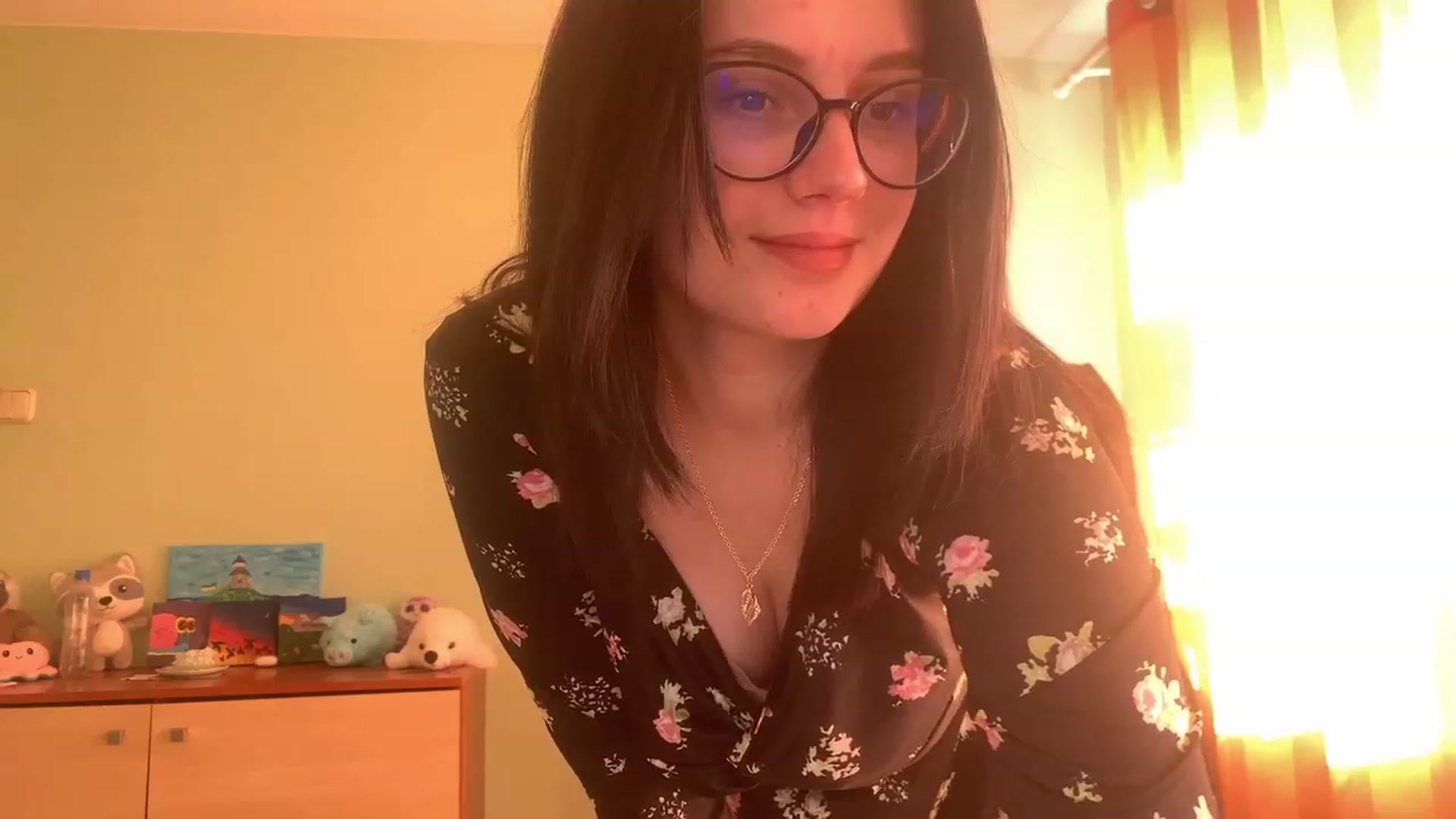 Gallery image thumbnail from Mavvka's myfreecams stream on, 04/03/2023, 14:52 image 19 of 20