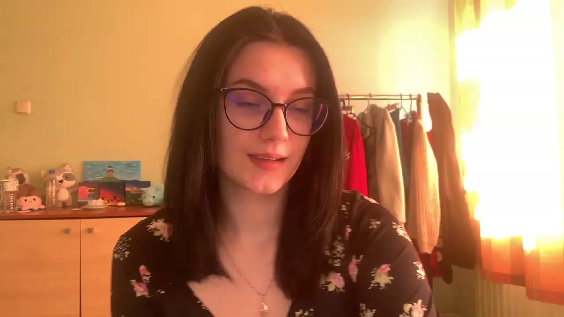 Gallery image thumbnail from Mavvka's myfreecams stream on, 04/03/2023, 14:52 image 5 of 20