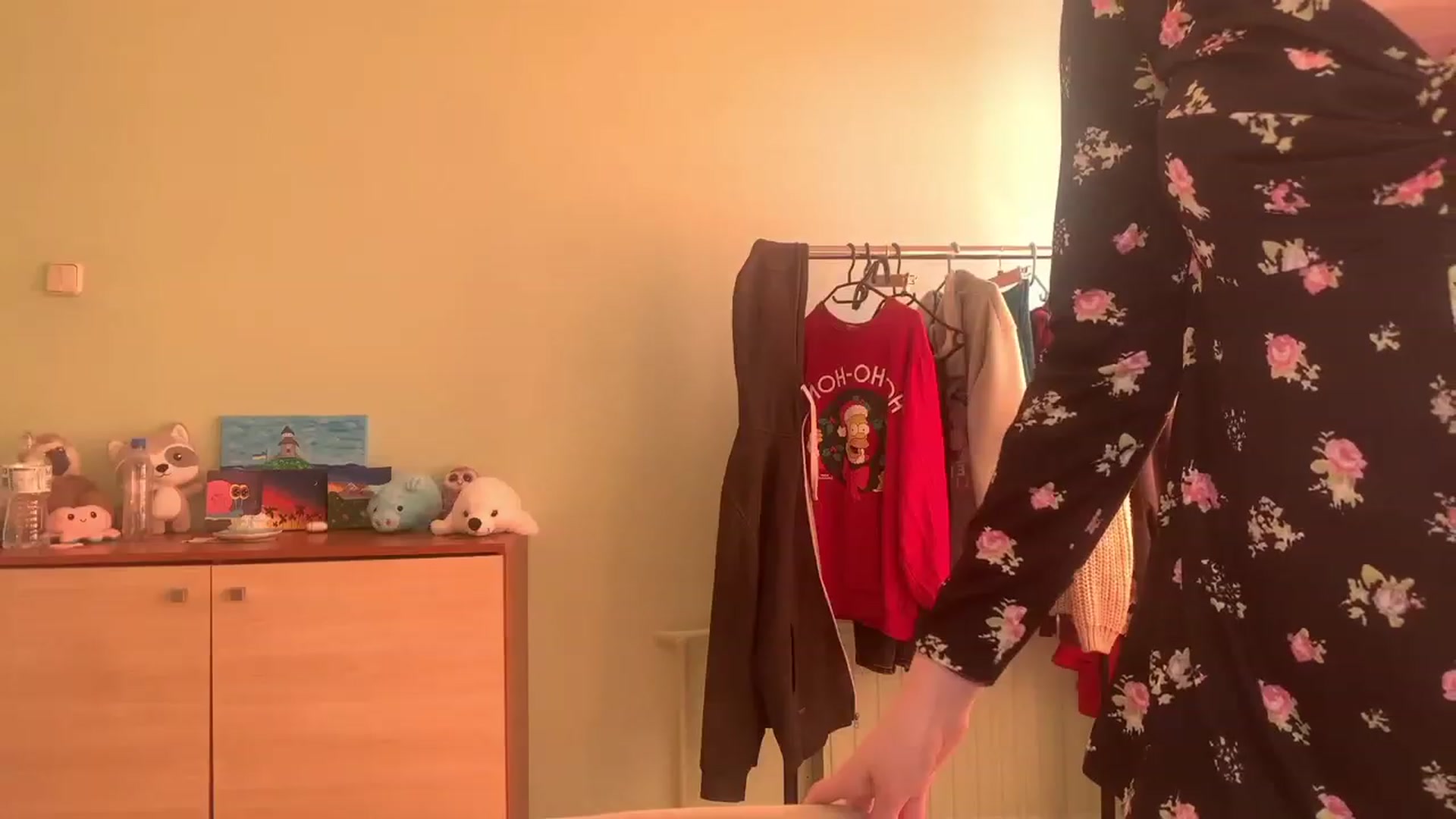 Gallery image thumbnail from Mavvka's myfreecams stream on, 04/03/2023, 14:52 image 16 of 20