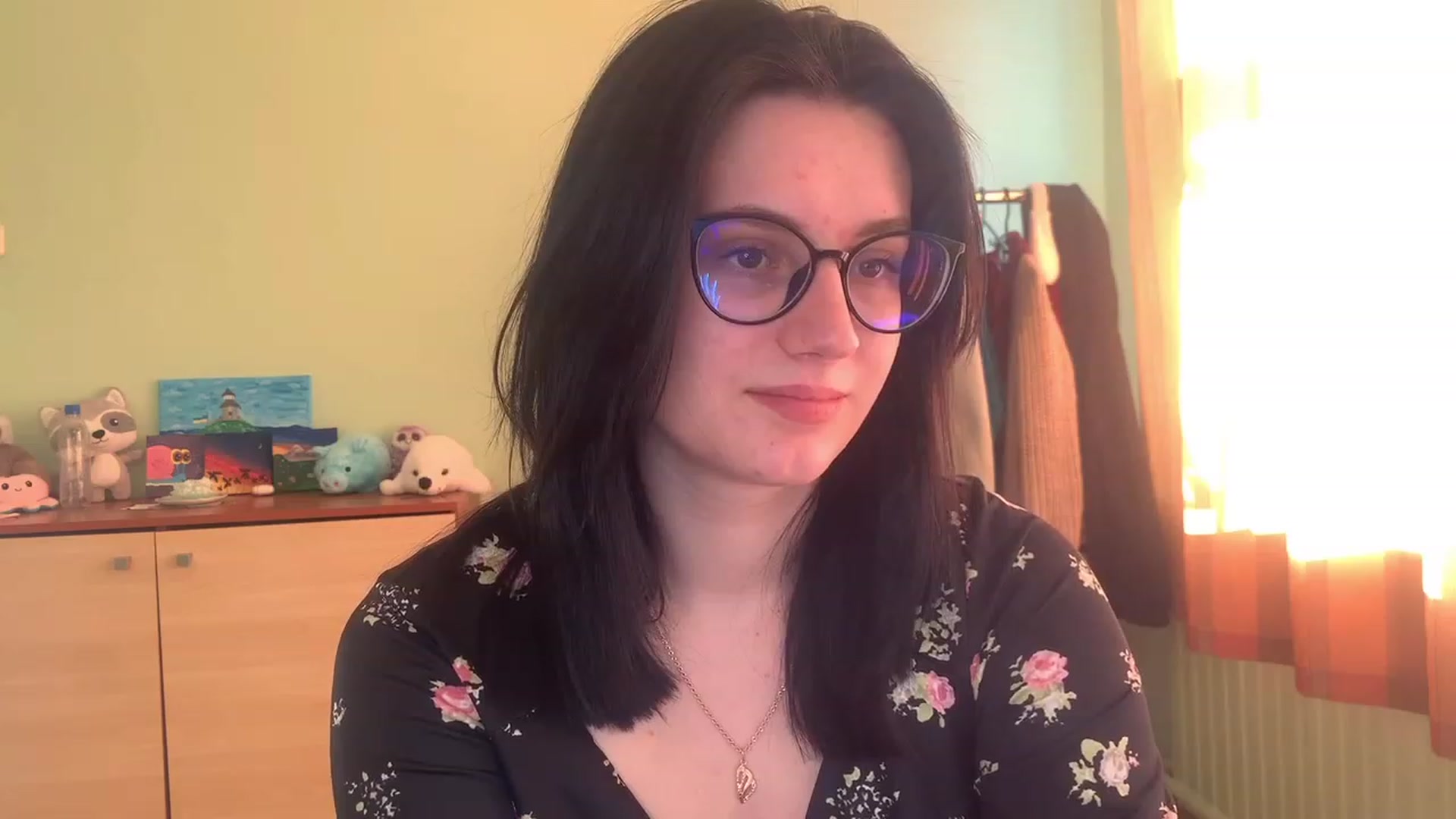 Gallery image thumbnail from Mavvka's myfreecams stream on, 04/03/2023, 15:32 image 19 of 20
