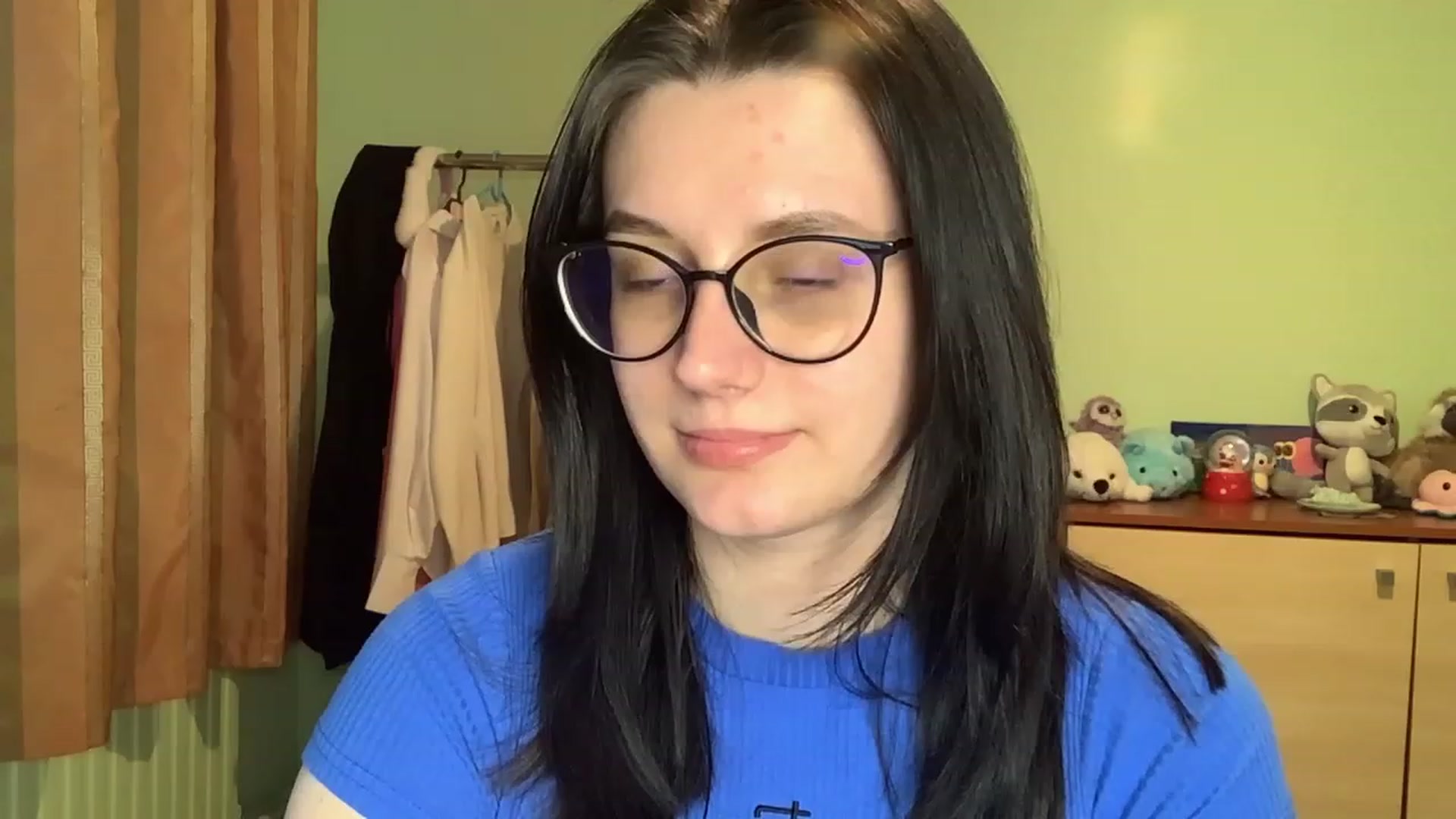Gallery image thumbnail from Mavvka's myfreecams stream on, 05/16/2023, 18:28 image 19 of 20