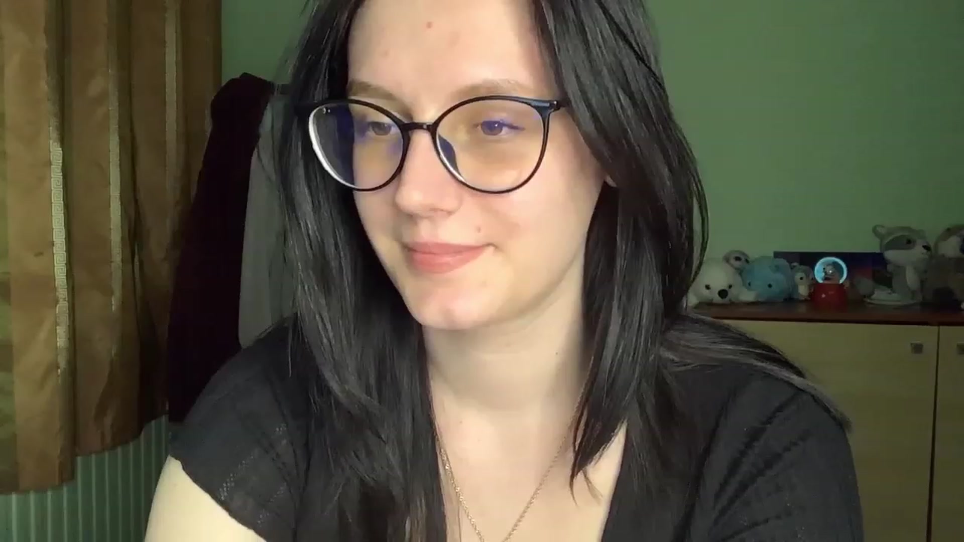 Gallery image thumbnail from Mavvka's myfreecams stream on, 05/27/2023, 21:15 image 6 of 20