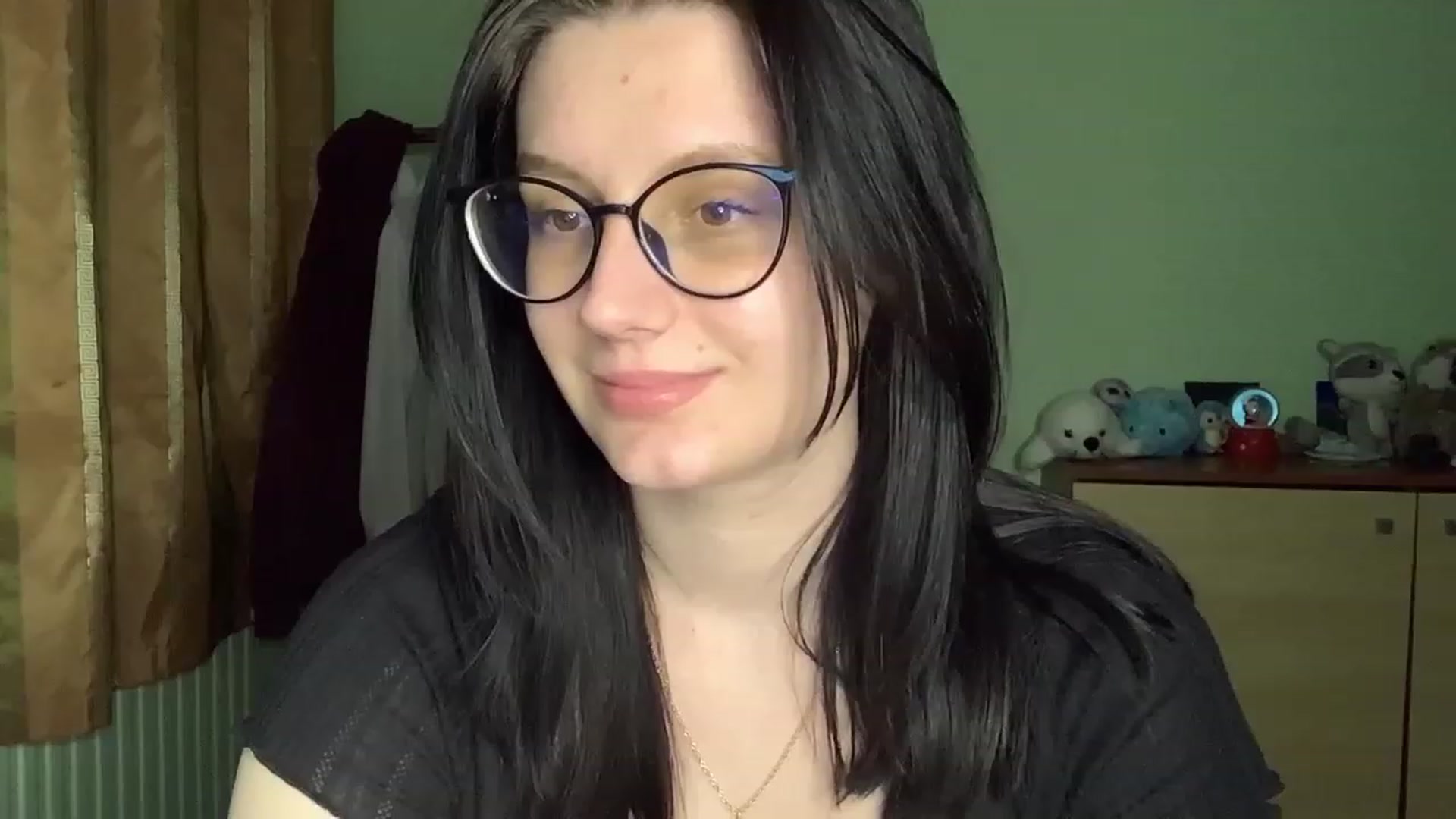 Gallery image thumbnail from Mavvka's myfreecams stream on, 05/27/2023, 21:15 image 20 of 20