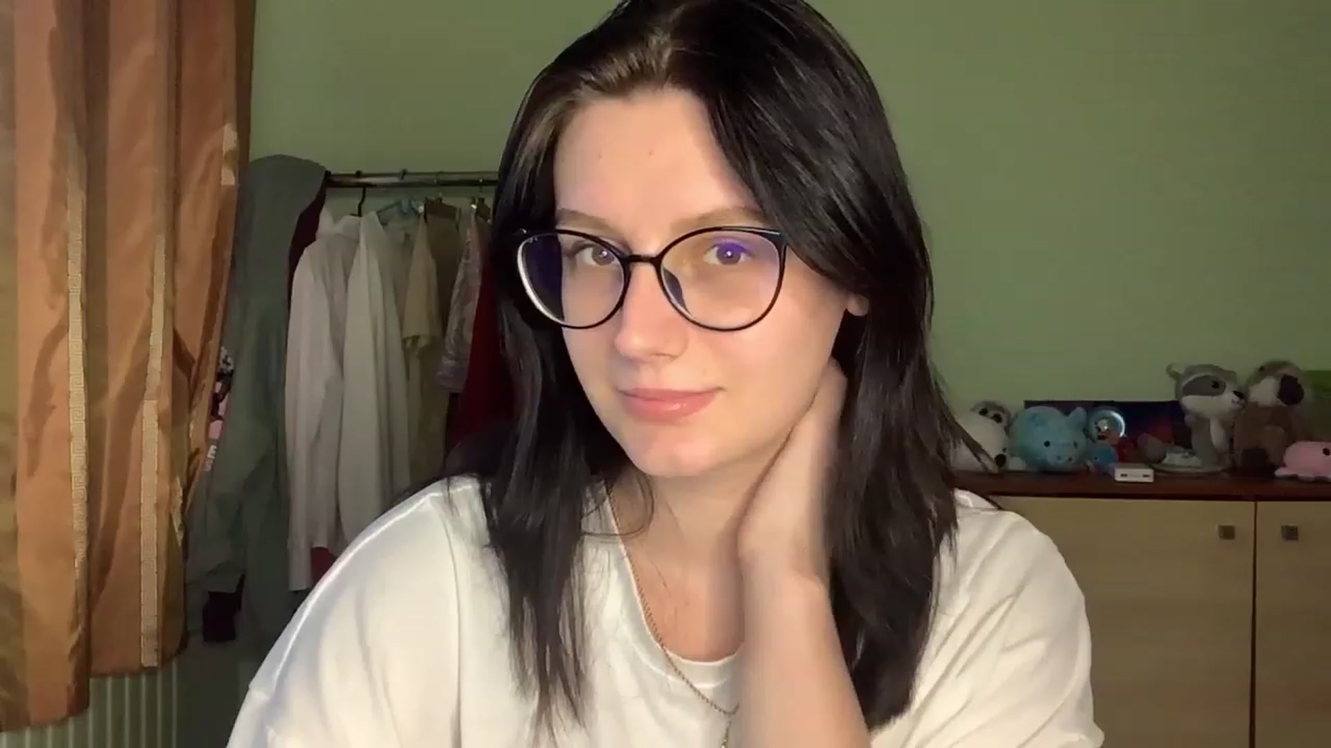 Gallery image thumbnail from Mavvka's myfreecams stream on, 05/31/2023, 21:00 image 1 of 20