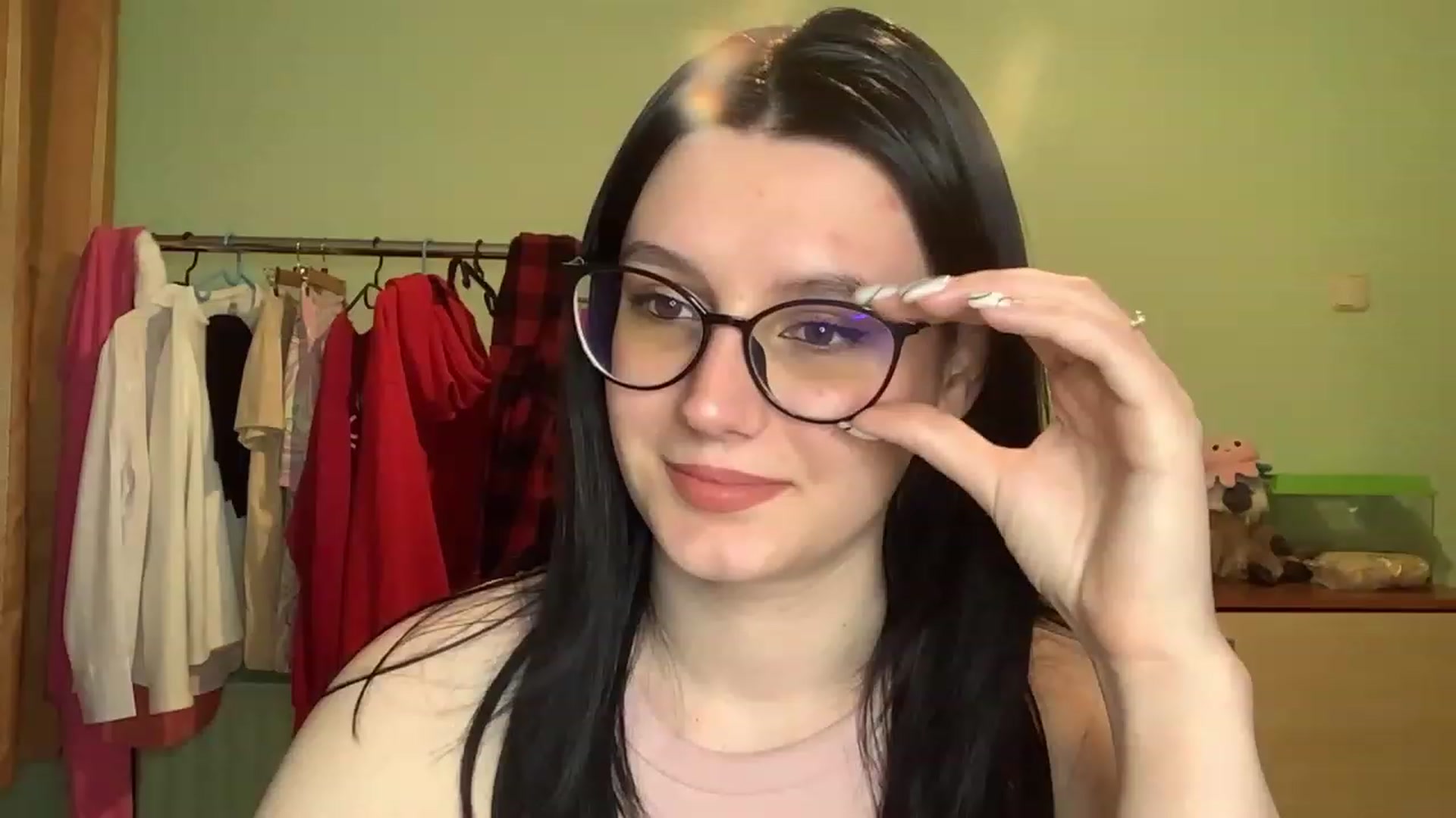 Gallery image thumbnail from Mavvka's myfreecams stream on, 06/05/2023, 21:05 image 3 of 20