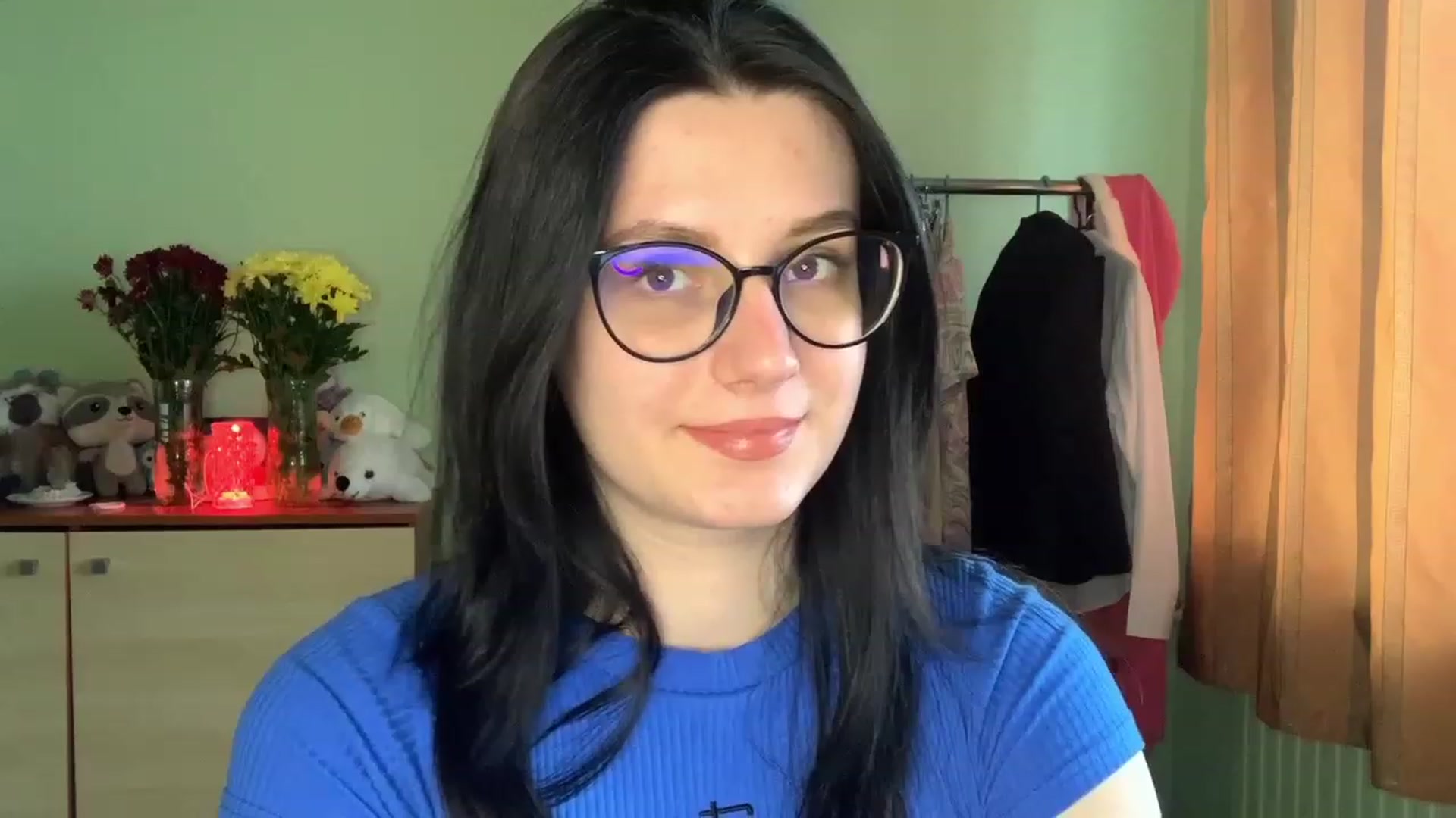 Gallery image thumbnail from Mavvka's myfreecams stream on, 06/15/2023, 14:44 image 19 of 20