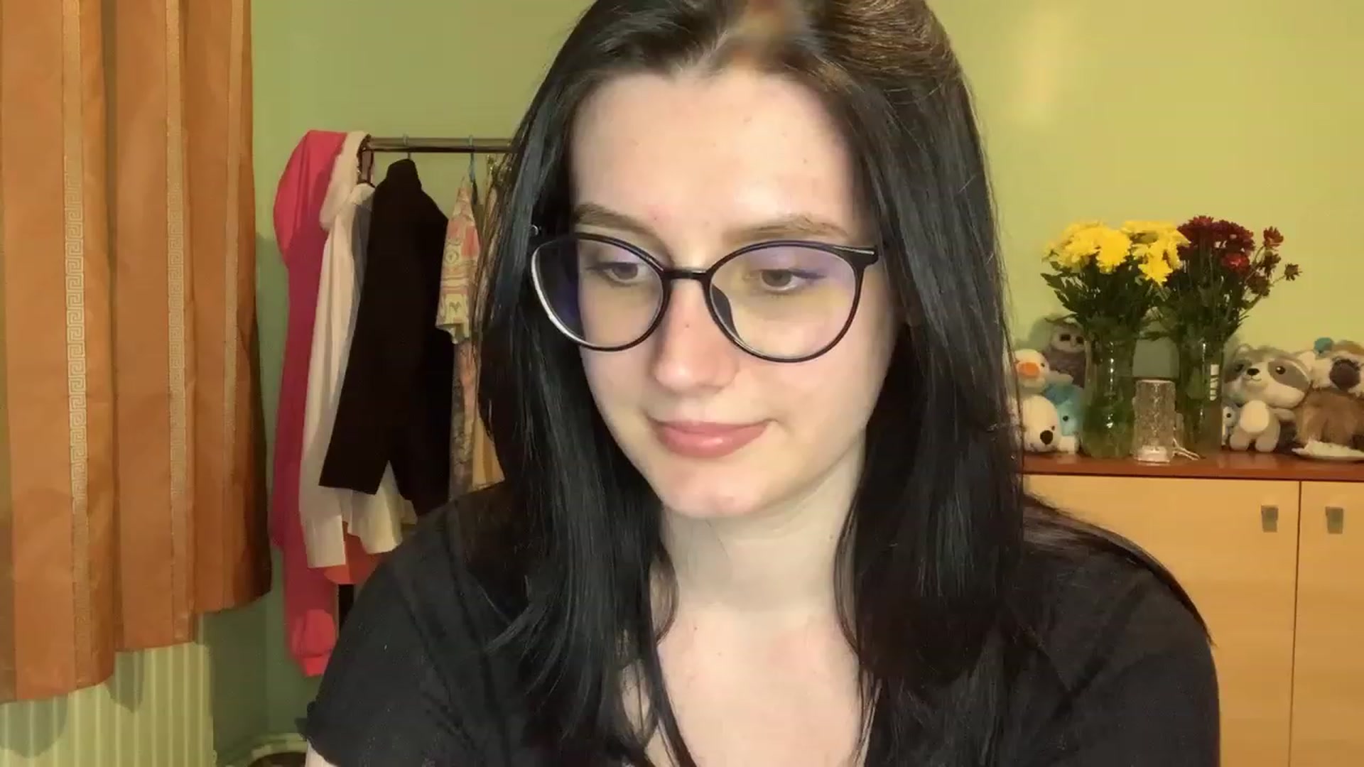 Gallery image thumbnail from Mavvka's myfreecams stream on, 06/17/2023, 21:58 image 7 of 20