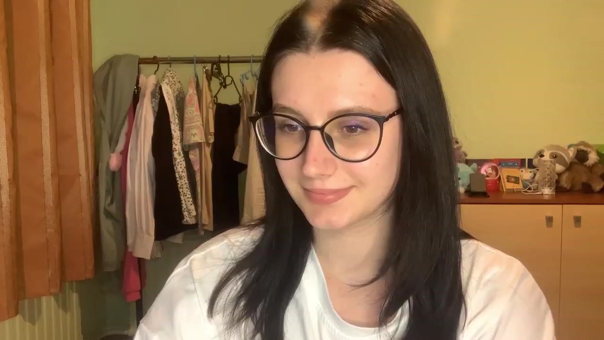 Gallery image thumbnail from Mavvka's myfreecams stream on, 07/01/2023, 21:02 image 4 of 20