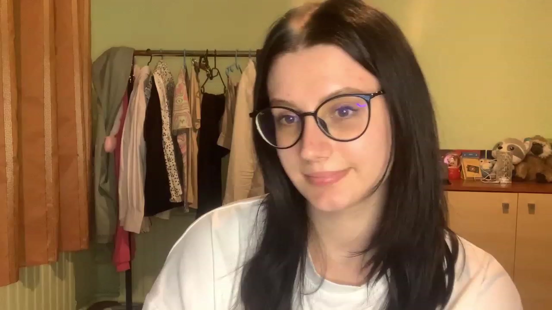 Gallery image thumbnail from Mavvka's myfreecams stream on, 07/01/2023, 22:17 image 17 of 20