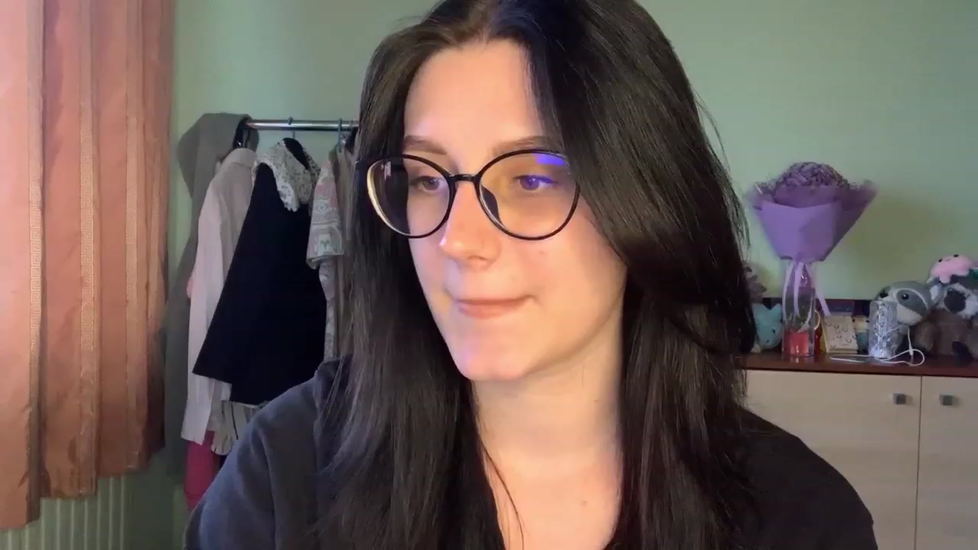 Gallery image thumbnail from Mavvka's myfreecams stream on, 07/06/2023, 19:32 image 7 of 20