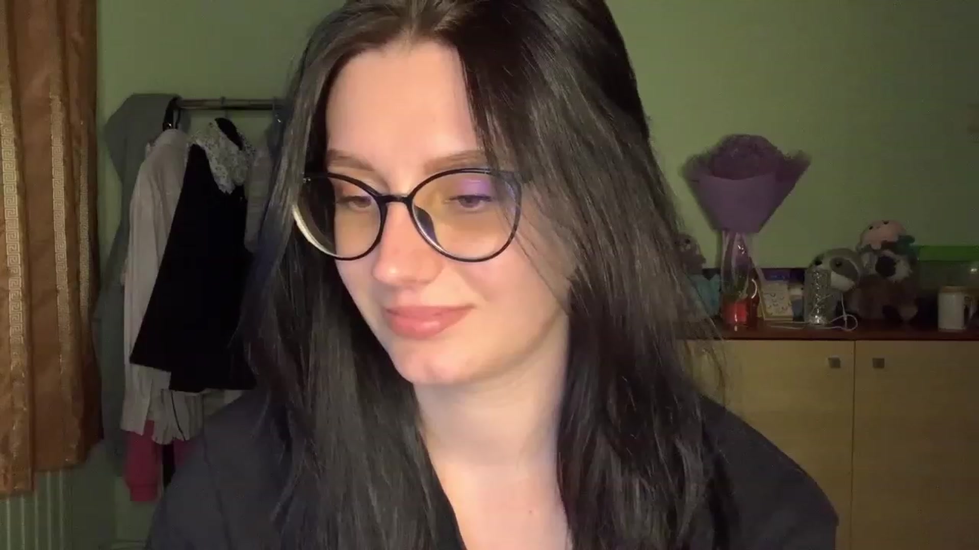 Gallery image thumbnail from Mavvka's myfreecams stream on, 07/06/2023, 22:16 image 7 of 20