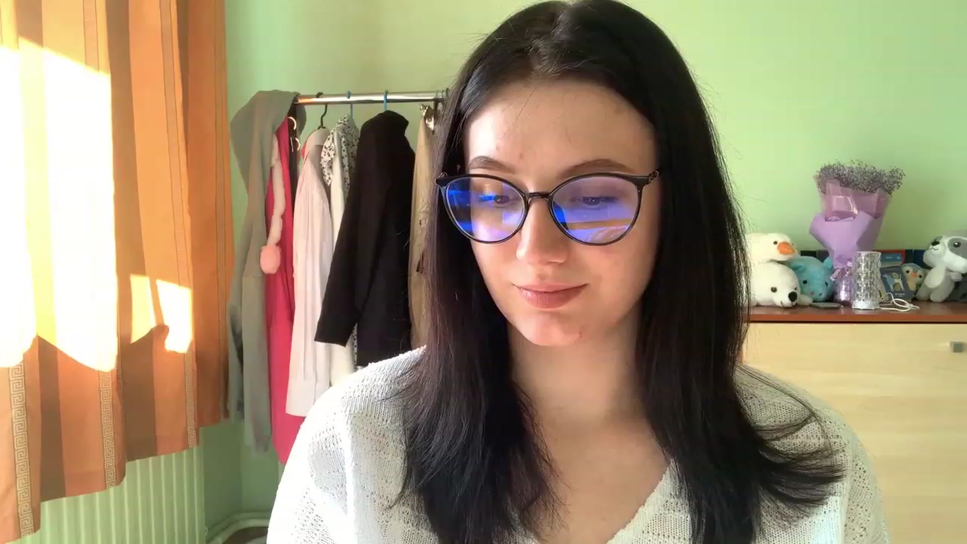 Gallery image thumbnail from Mavvka's myfreecams stream on, 07/19/2023, 15:29 image 8 of 20