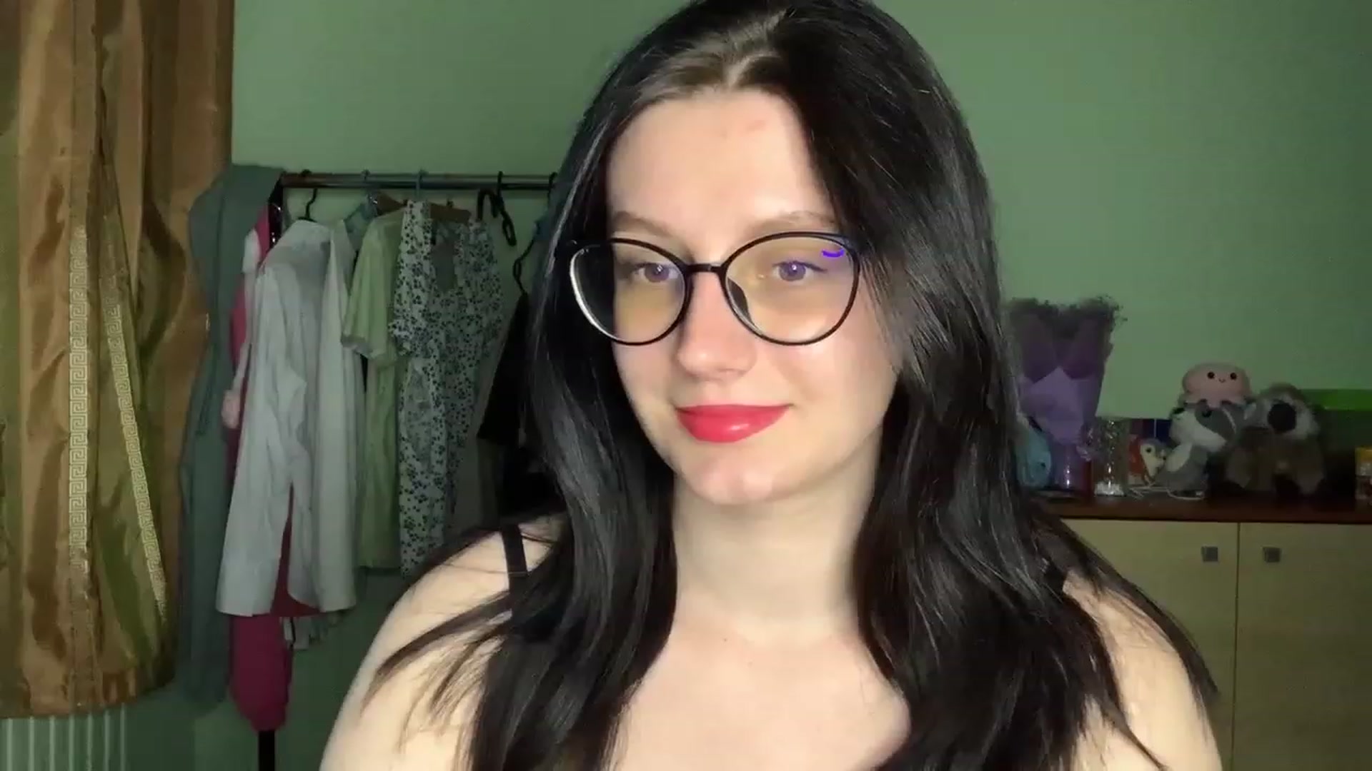 Gallery image thumbnail from Mavvka's myfreecams stream on, 07/27/2023, 19:45 image 8 of 20