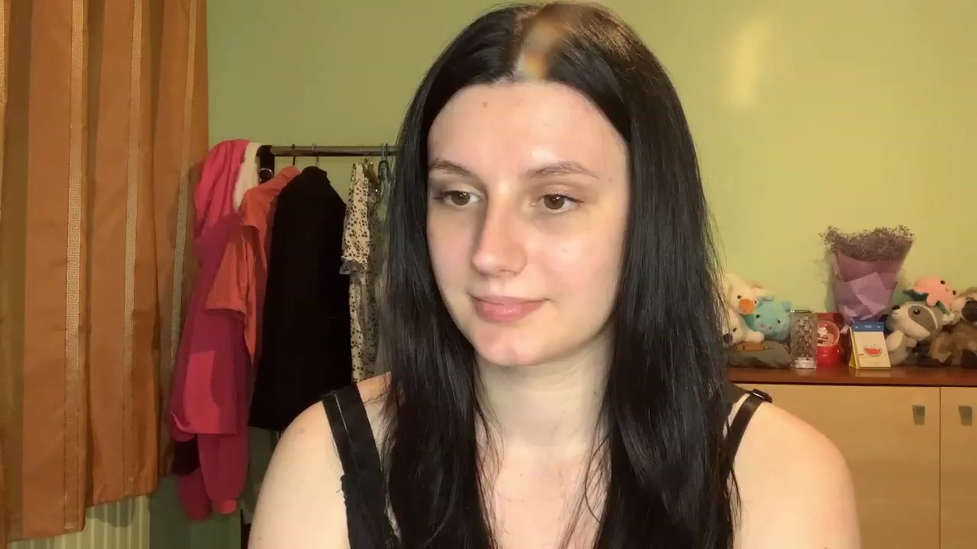 Gallery image thumbnail from Mavvka's myfreecams stream on, 08/19/2023, 22:33 image 16 of 20