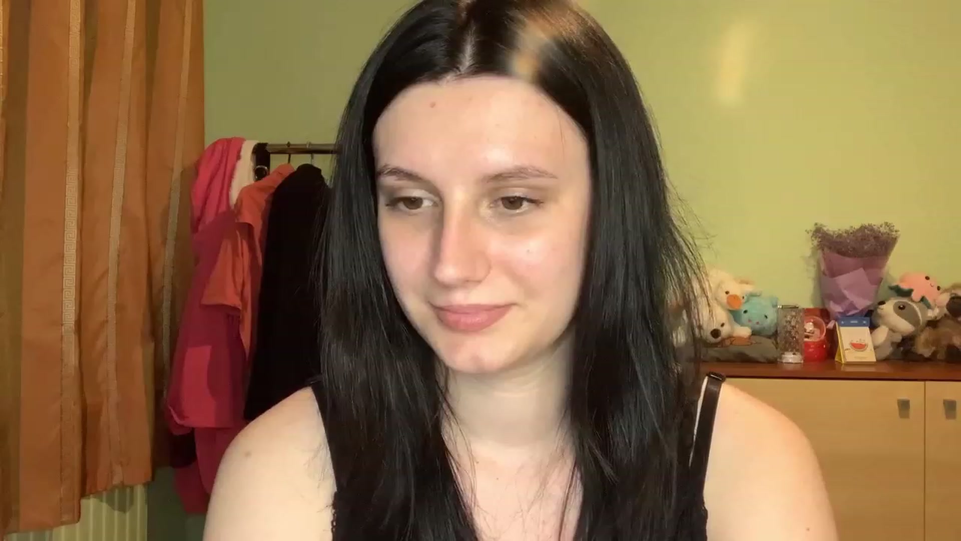 Gallery image thumbnail from Mavvka's myfreecams stream on, 08/19/2023, 22:33 image 5 of 20