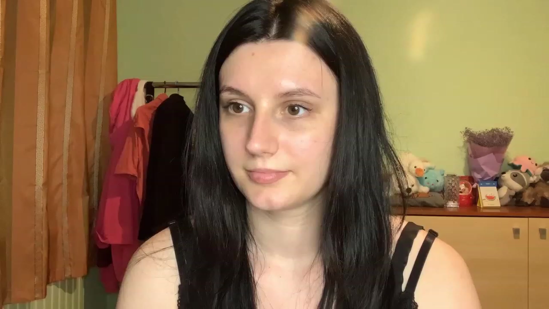 Gallery image thumbnail from Mavvka's myfreecams stream on, 08/19/2023, 22:33 image 12 of 20