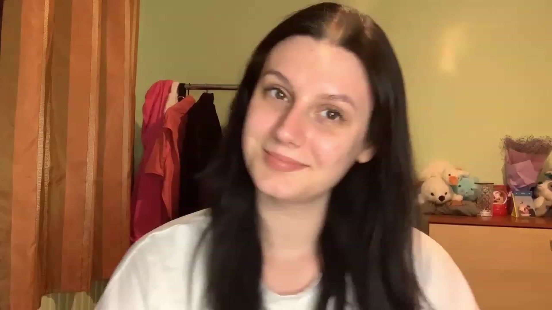 Gallery image thumbnail from Mavvka's myfreecams stream on, 08/21/2023, 21:04 image 17 of 20