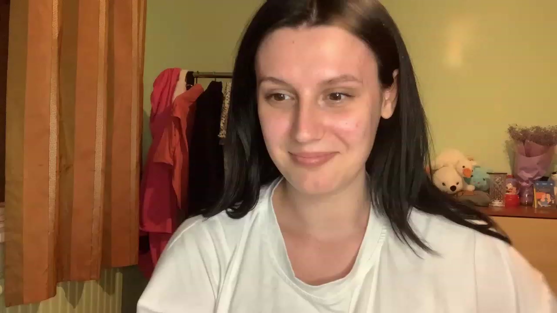 Gallery image thumbnail from Mavvka's myfreecams stream on, 08/21/2023, 22:52 image 10 of 20