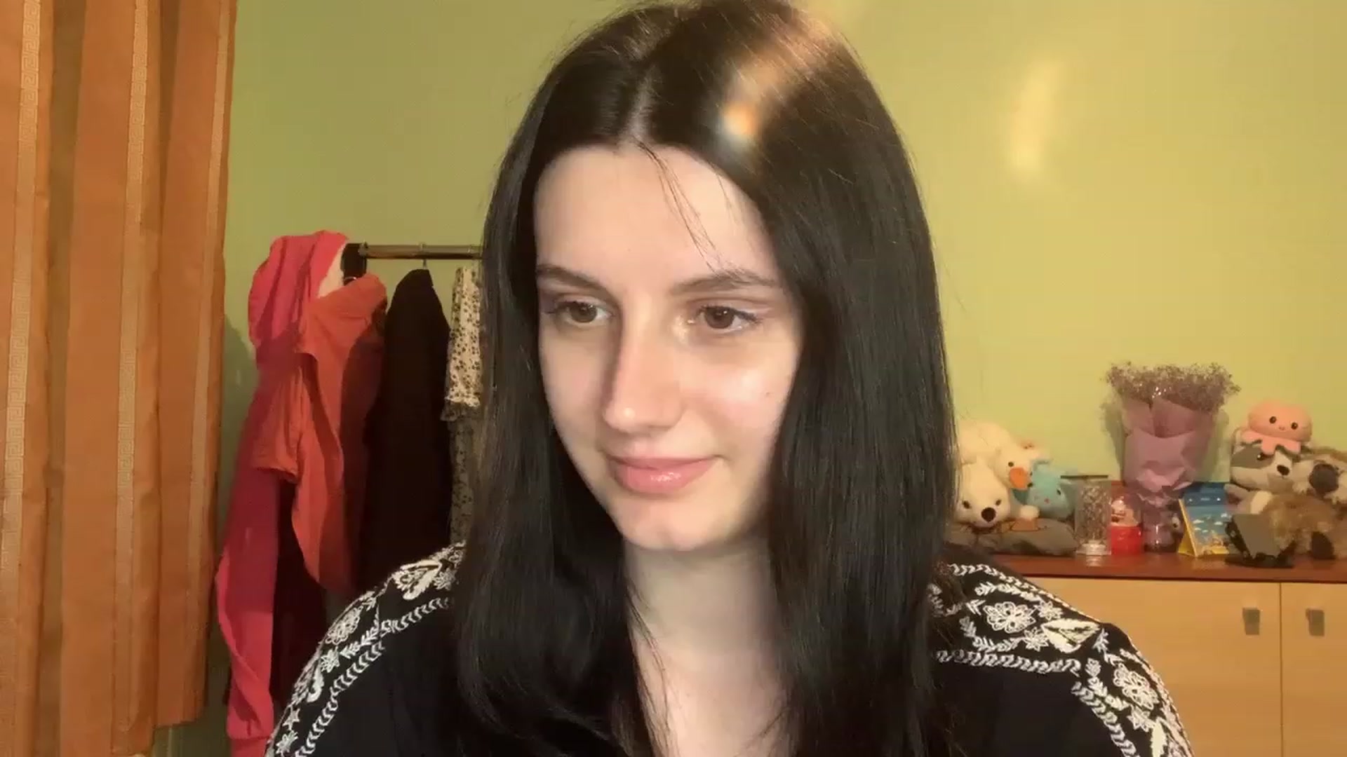 Gallery image thumbnail from Mavvka's myfreecams stream on, 08/24/2023, 21:02 image 13 of 20