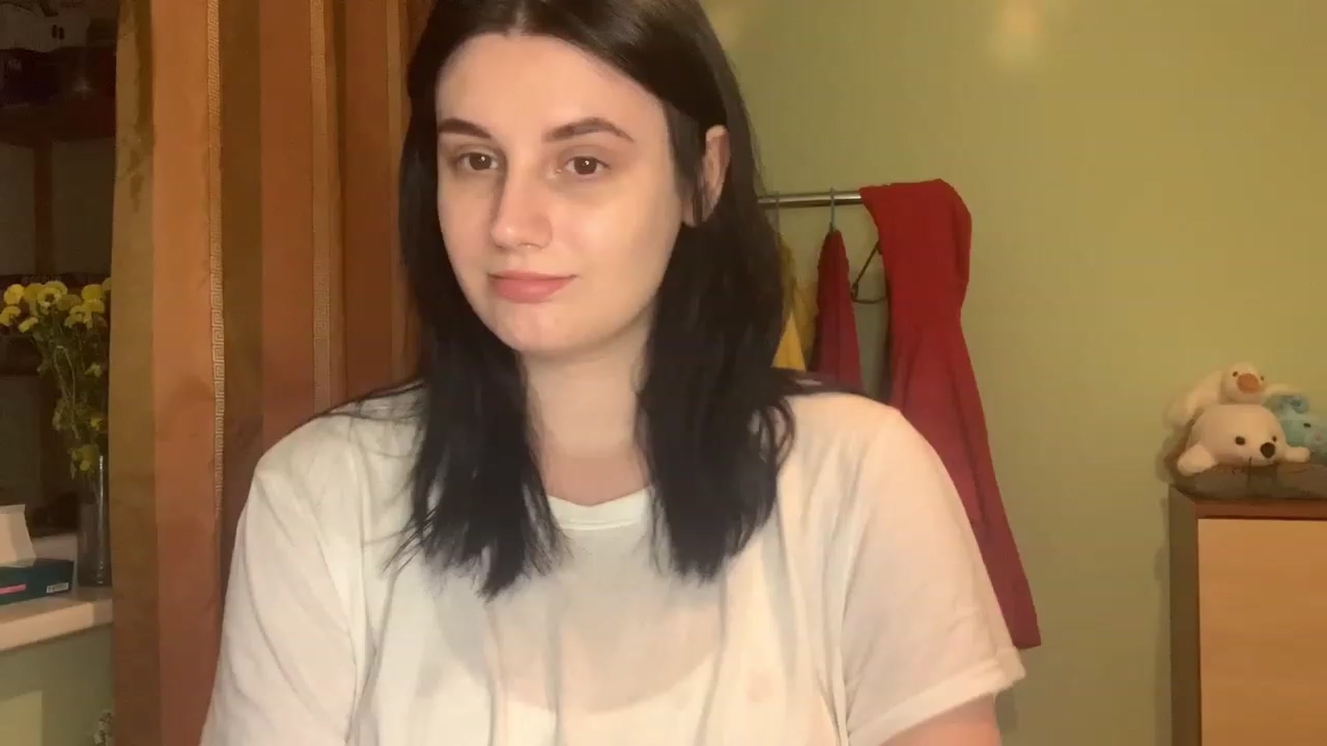 Gallery image thumbnail from Mavvka's myfreecams stream on, 12/04/2023, 22:20 image 11 of 20