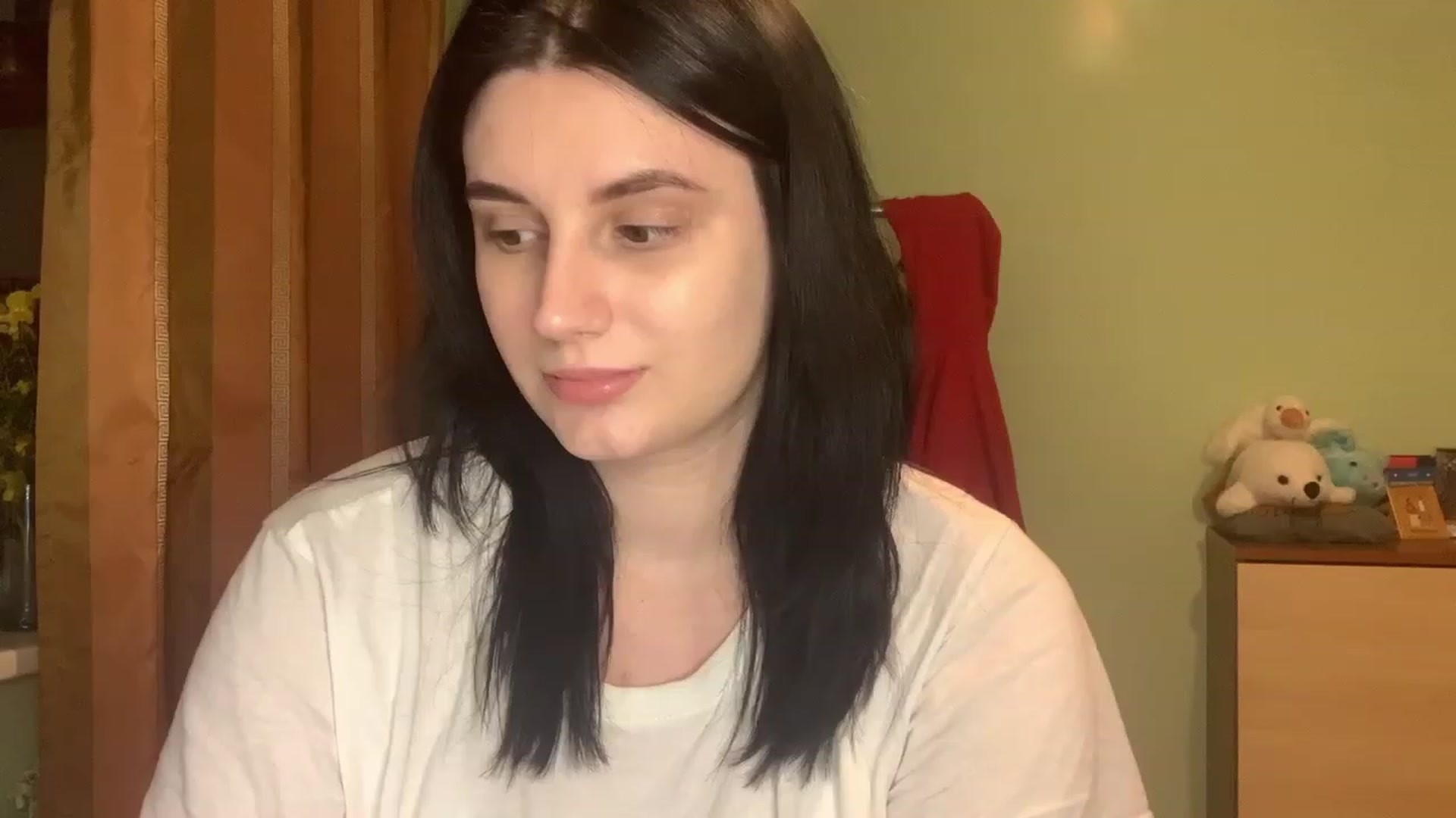 Gallery image thumbnail from Mavvka's myfreecams stream on, 12/04/2023, 22:20 image 20 of 20