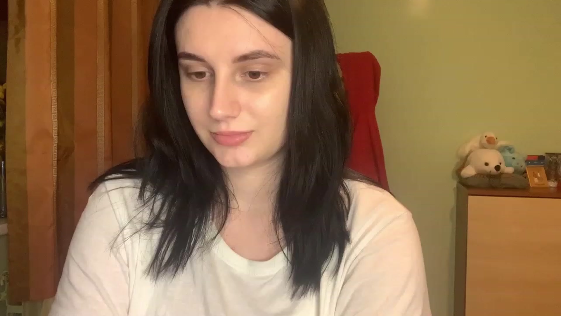 Gallery image thumbnail from Mavvka's myfreecams stream on, 12/04/2023, 22:50 image 15 of 20