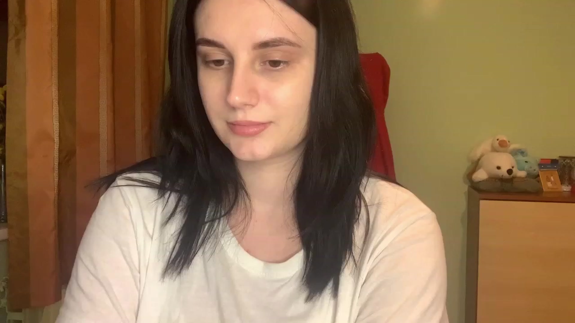 Gallery image thumbnail from Mavvka's myfreecams stream on, 12/04/2023, 22:50 image 3 of 20